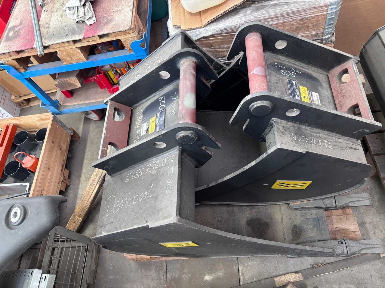 YANMAR - SW08 - TYPE4.5 - 2018 - LOW SPOON 900MM - 408 LITRES - Máy xúc lật bánh lốp: hình 1 YANMAR - SW08 - TYPE4.5 - 2018 - LOW SPOON 900MM - 408 LITRES - Máy xúc lật bánh lốp: hình 1