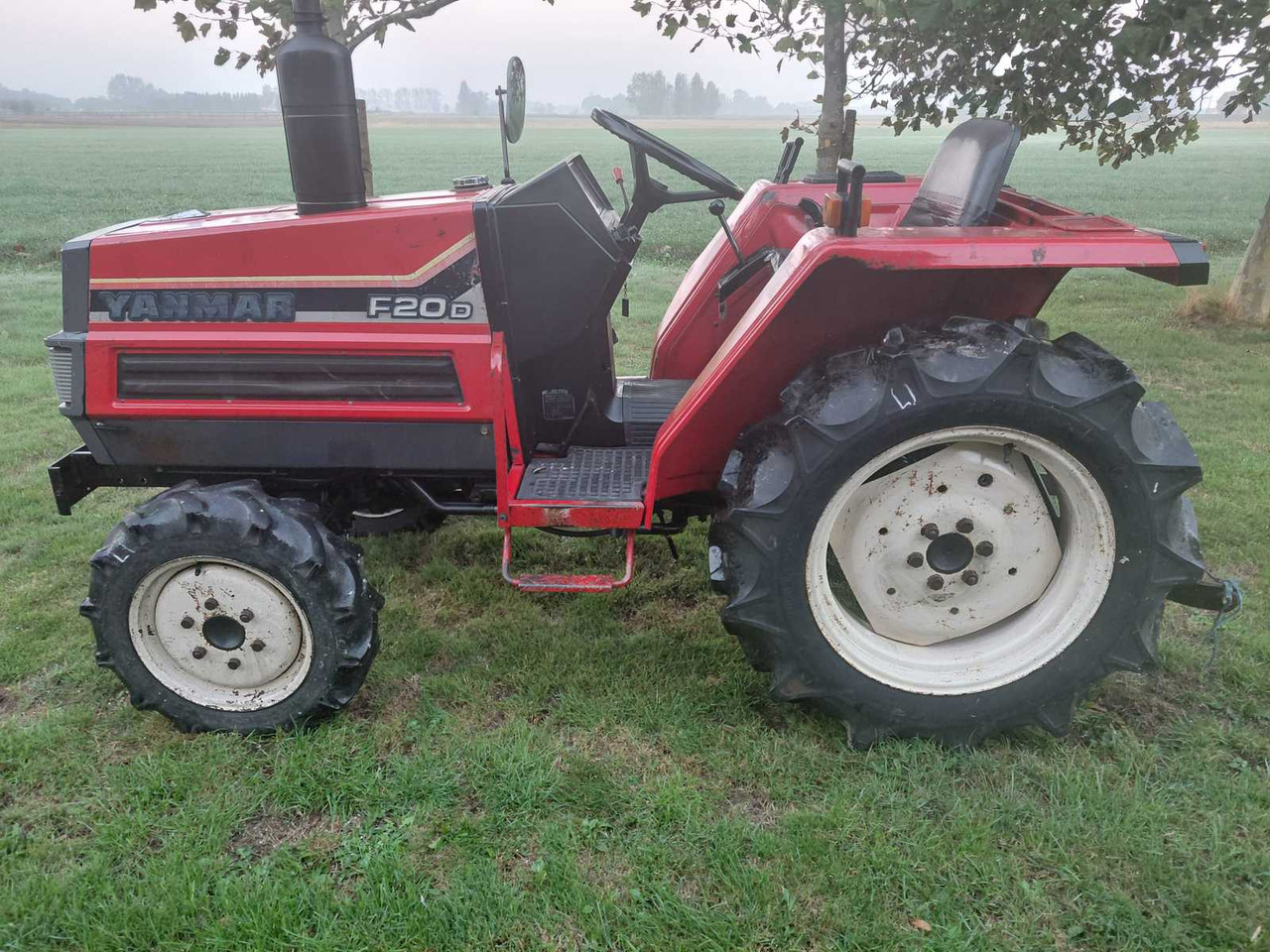 Yanmar F20 - Máy cày mini: hình 5 Yanmar F20 - Máy cày mini: hình 5