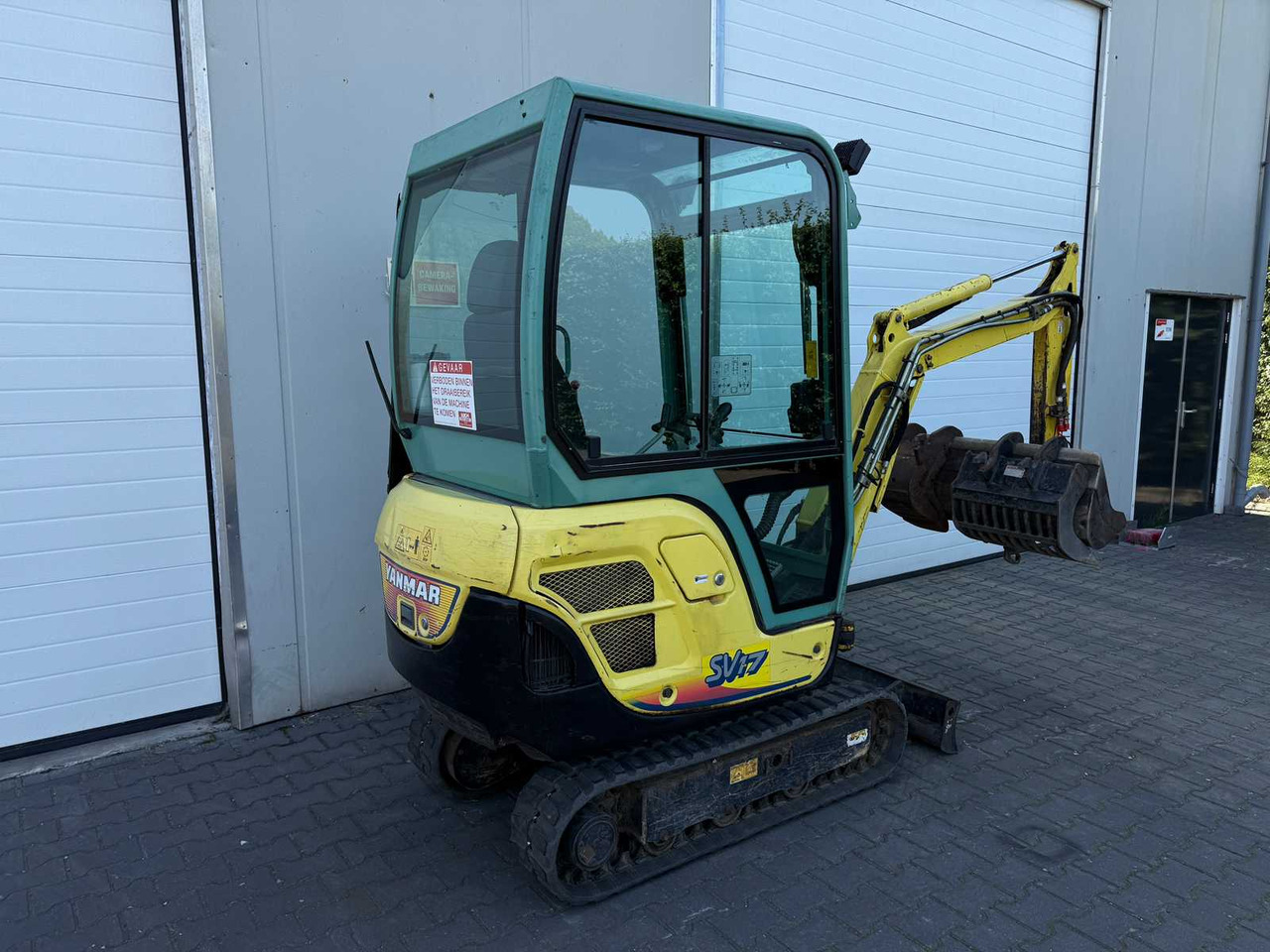 Yanmar SV17 - Máy xúc mini: hình 5 Yanmar SV17 - Máy xúc mini: hình 5
