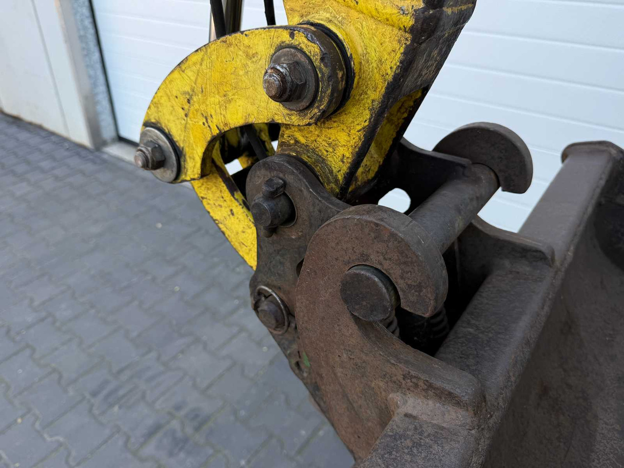 Máy xúc mini Yanmar SV17: hình 16