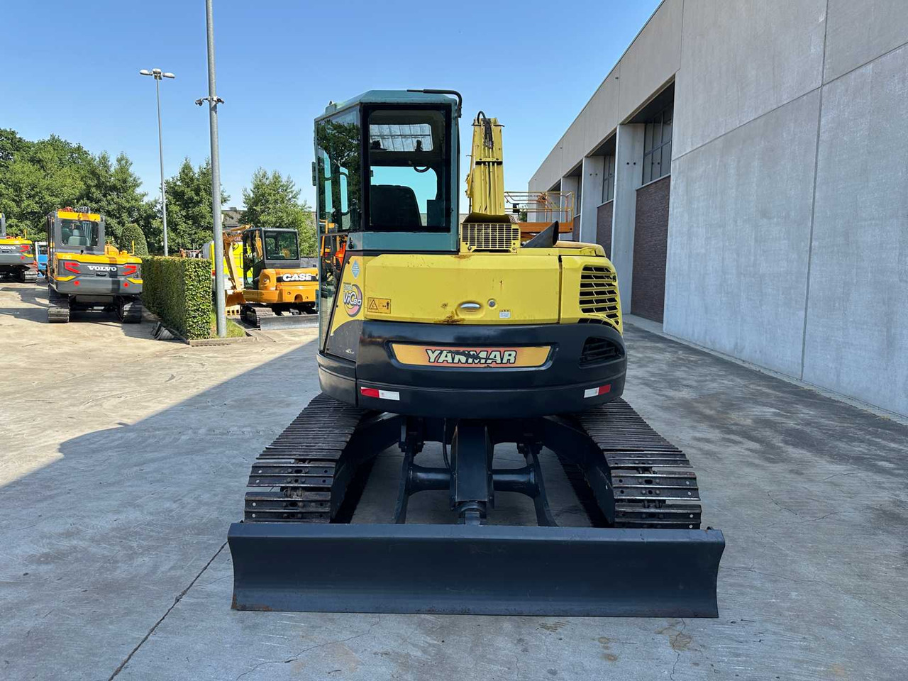 Yanmar VIO80 - Máy xúc bánh xích: hình 5 Yanmar VIO80 - Máy xúc bánh xích: hình 5