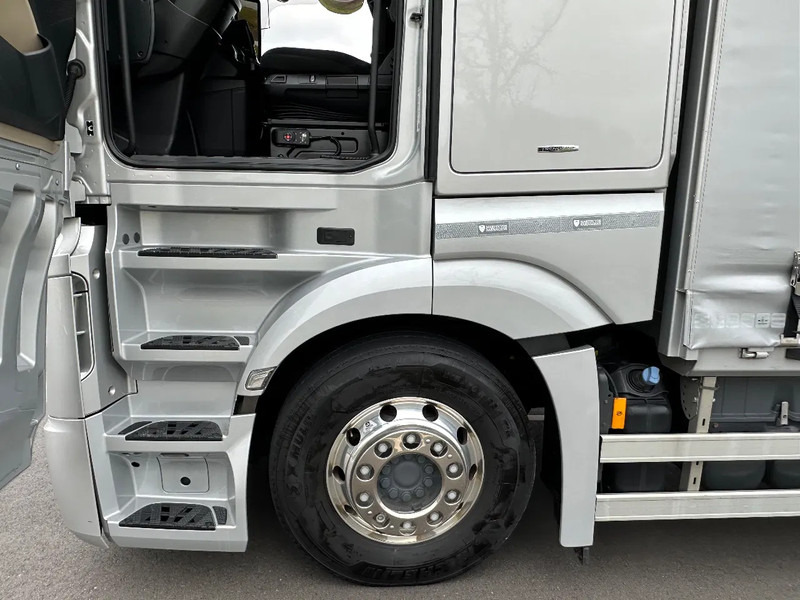 Mercedes-Benz Actros ACTROS 2545LL EURO6. 2021. 280dKm!! - Xe tải thùng mui bạt: hình 5 Mercedes-Benz Actros ACTROS 2545LL EURO6. 2021. 280dKm!! - Xe tải thùng mui bạt: hình 5