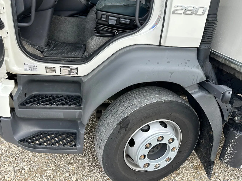 Volvo FL FL280.16 EURO6. 2022. 92747km. - Xe tải hộp: hình 5 Volvo FL FL280.16 EURO6. 2022. 92747km. - Xe tải hộp: hình 5