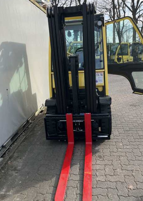 Hyster H2.5FT - Xe nâng diesel: hình 2 Hyster H2.5FT - Xe nâng diesel: hình 2