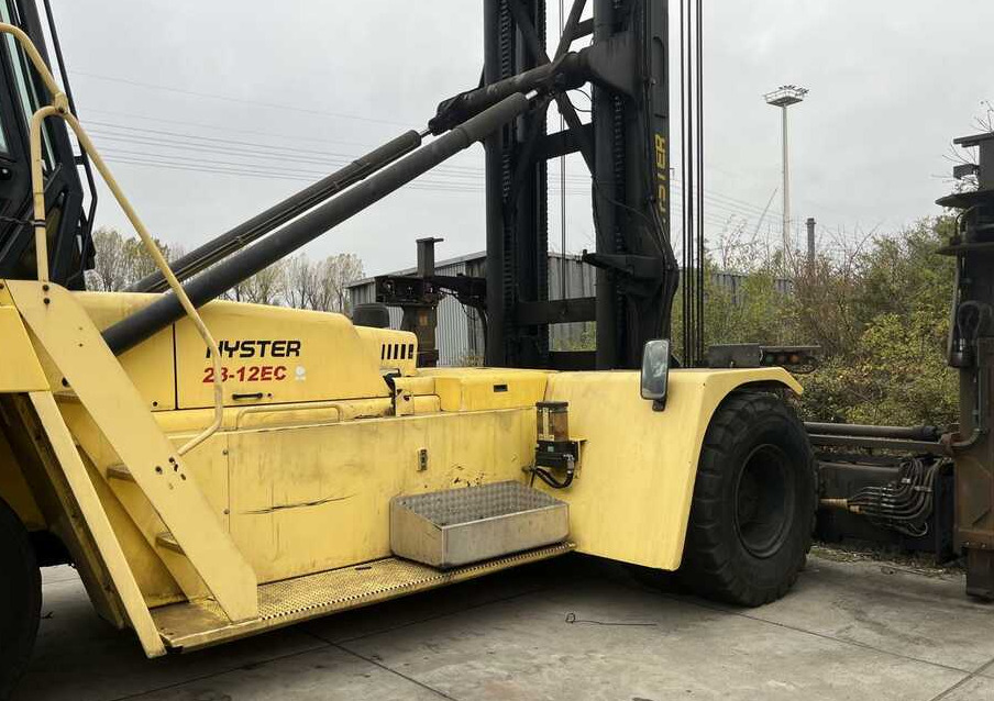 Hyster H23XM-12EC - Máy nhấc container: hình 4 Hyster H23XM-12EC - Máy nhấc container: hình 4