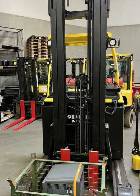 Hyster R1.4 - Xe tải tiếp cận: hình 1 Hyster R1.4 - Xe tải tiếp cận: hình 1