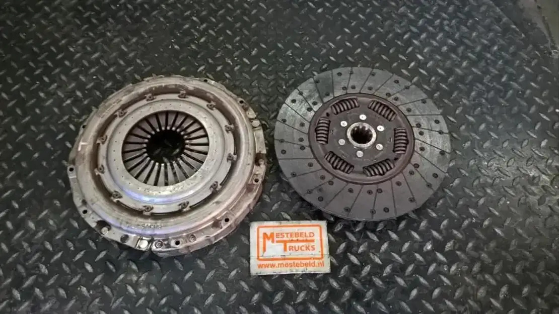 DAF Drukgroep + Koppelingsplaat  - Ly hợp và các bộ phận cho Xe tải: hình 1 DAF Drukgroep + Koppelingsplaat  - Ly hợp và các bộ phận cho Xe tải: hình 1