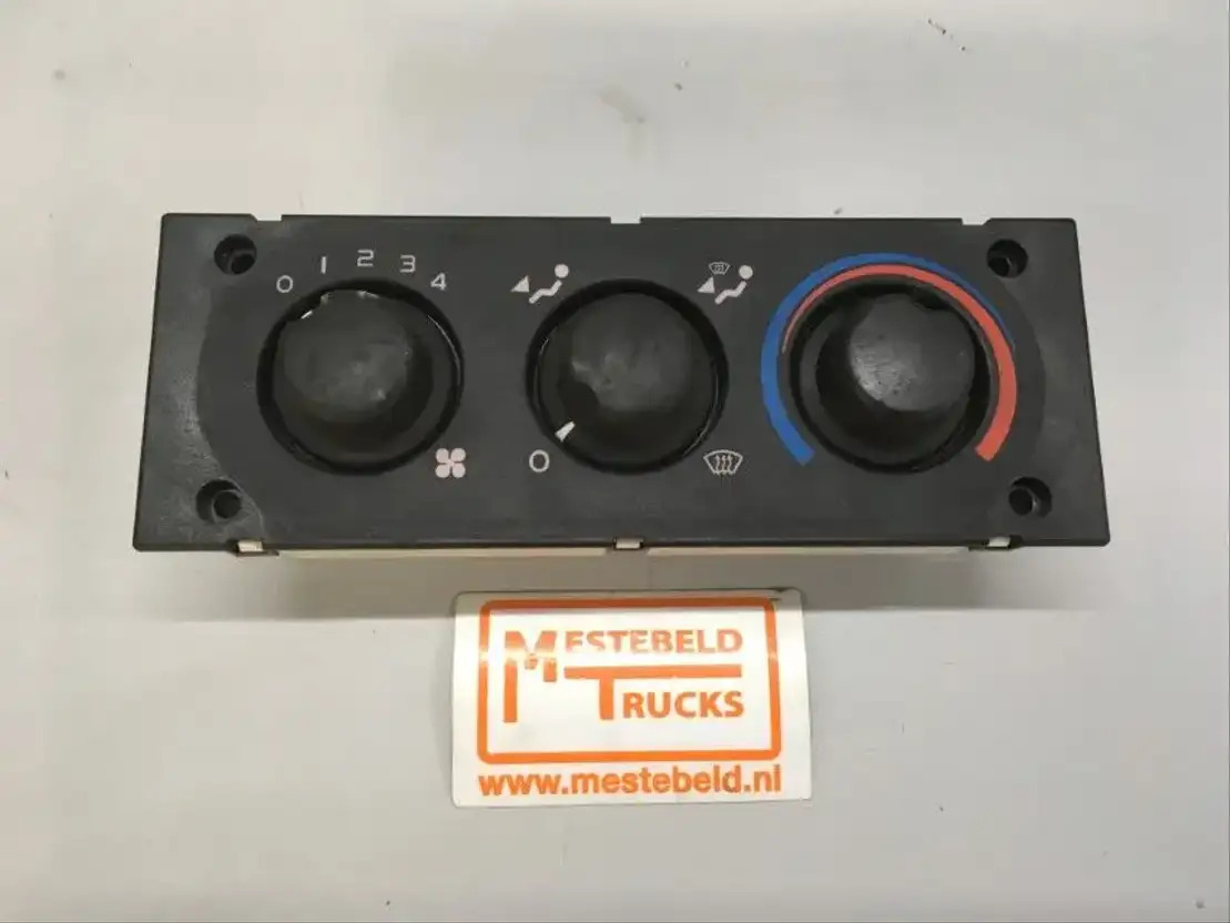 DAF Kachelbediening - Cabin và nội thất cho Xe tải: hình 1 DAF Kachelbediening - Cabin và nội thất cho Xe tải: hình 1