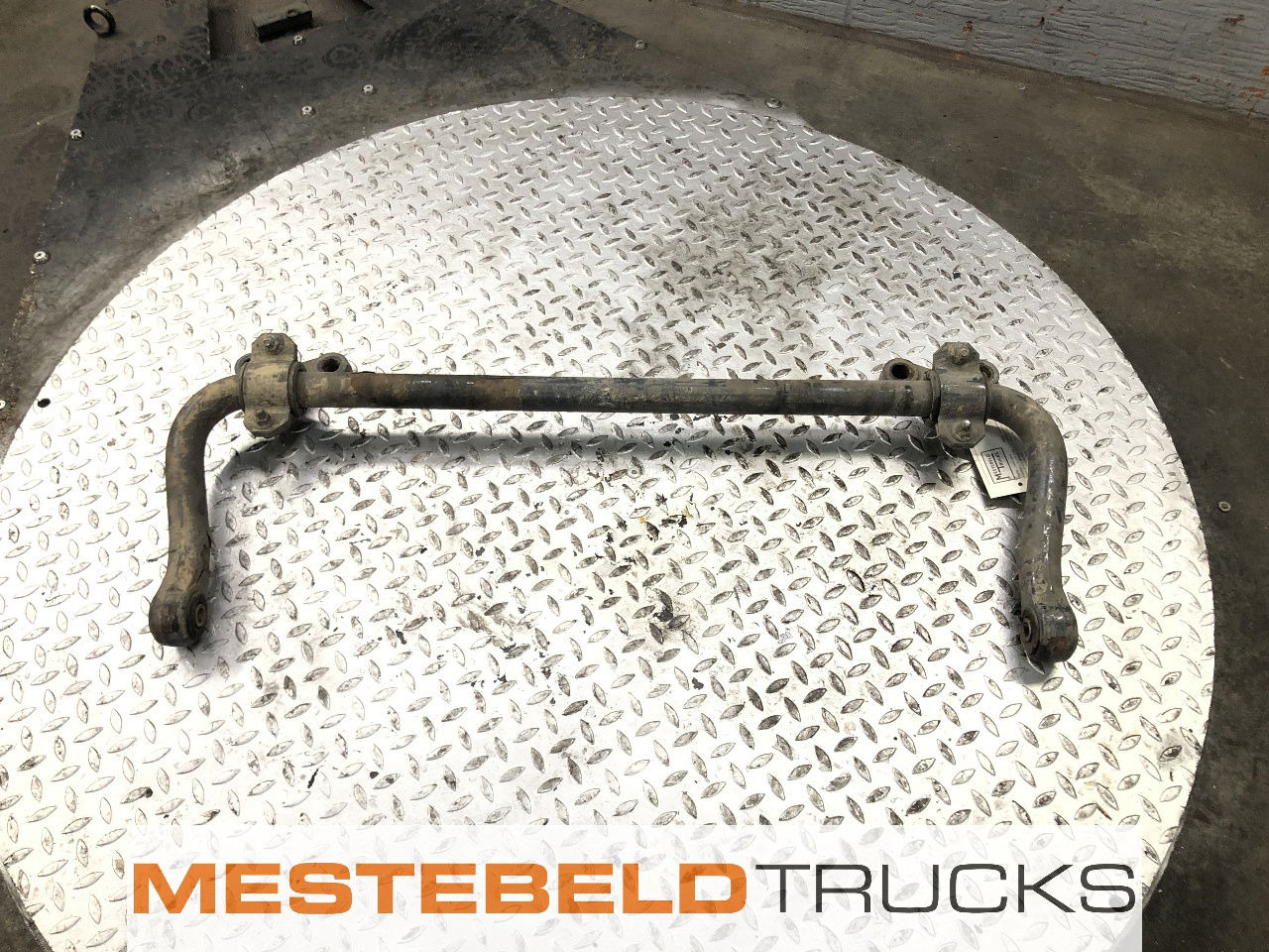 DAF Stabilisator vooras CF85 - Khung/ Sườn cho Xe tải: hình 1 DAF Stabilisator vooras CF85 - Khung/ Sườn cho Xe tải: hình 1