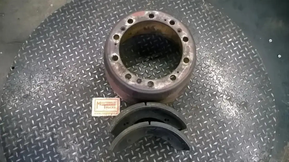 Ginaf Remtrommel met voering - Trục trước cho Xe tải: hình 1 Ginaf Remtrommel met voering - Trục trước cho Xe tải: hình 1