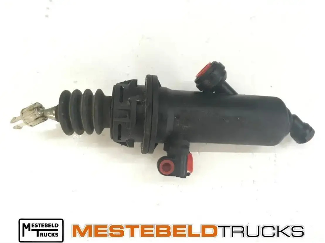 MAN Koppelingshoofdcilinder TGA - Ly hợp và các bộ phận cho Xe tải: hình 1 MAN Koppelingshoofdcilinder TGA - Ly hợp và các bộ phận cho Xe tải: hình 1