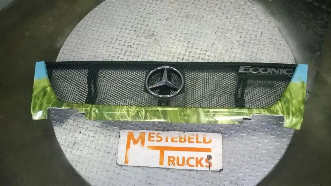 Mercedes-Benz Grille - Cabin và nội thất cho Xe tải: hình 1 Mercedes-Benz Grille - Cabin và nội thất cho Xe tải: hình 1