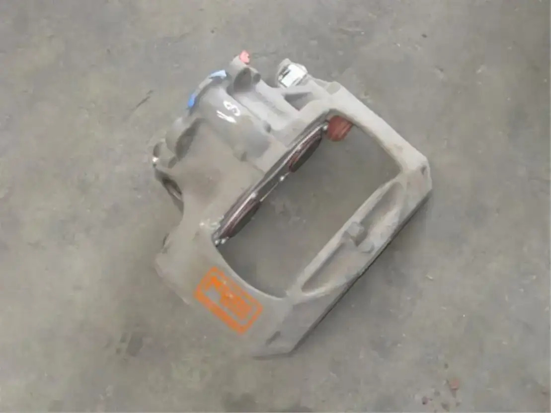 Mercedes-Benz Remklauw Axor - Phụ tùng phanh cho Xe tải: hình 1 Mercedes-Benz Remklauw Axor - Phụ tùng phanh cho Xe tải: hình 1