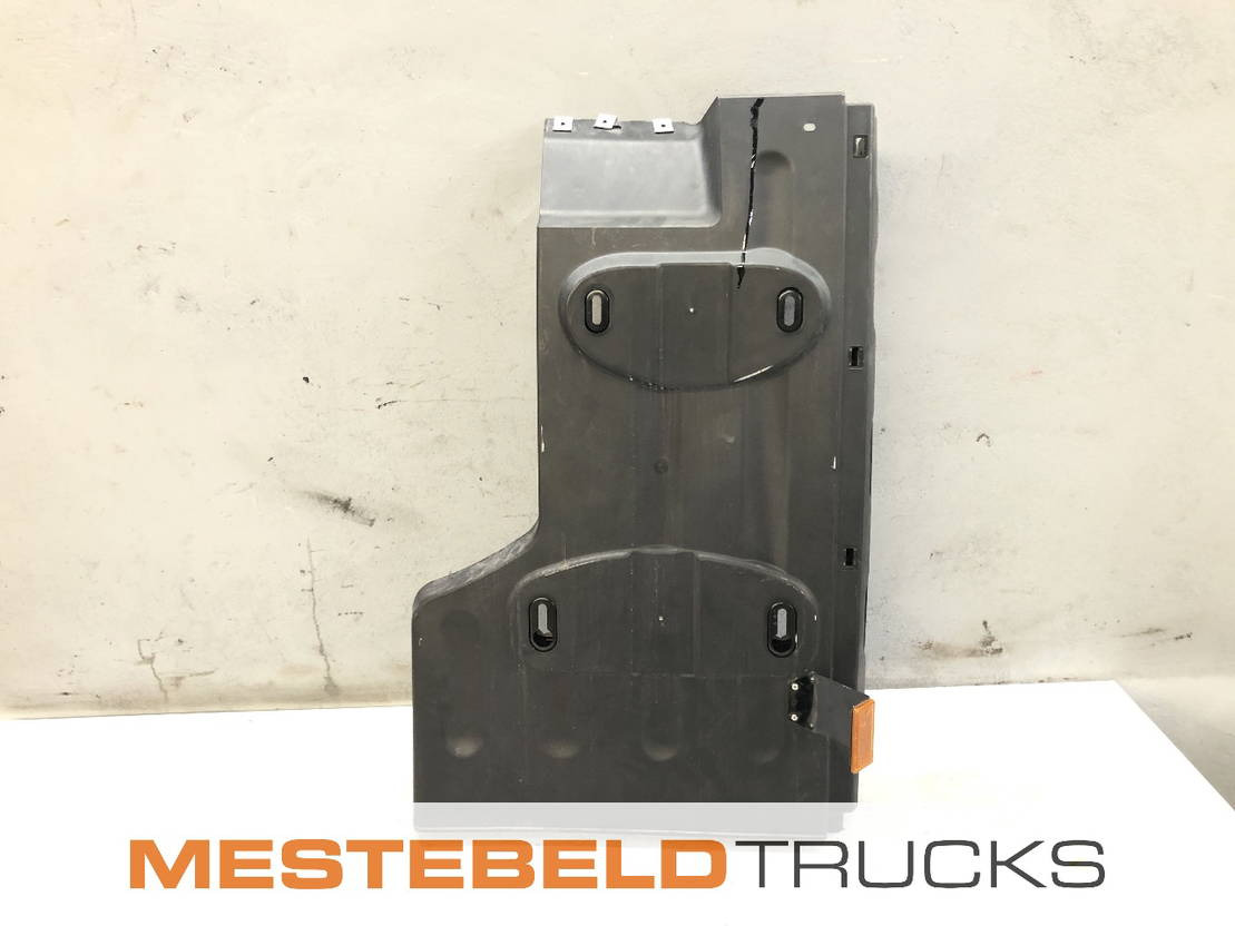 Mercedes-Benz Spatbord rechts - Khung/ Sườn cho Xe tải: hình 1 Mercedes-Benz Spatbord rechts - Khung/ Sườn cho Xe tải: hình 1