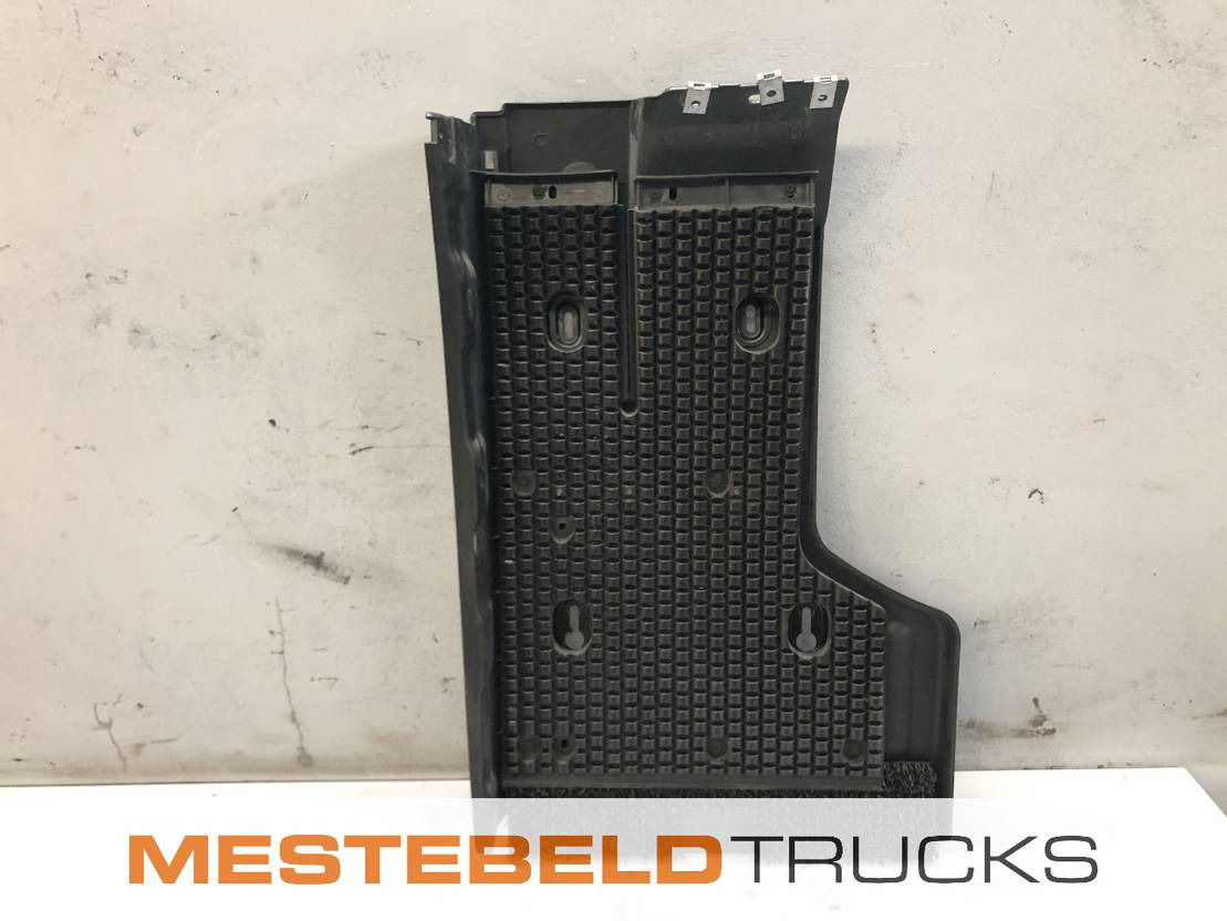 Mercedes-Benz Spatbord rechts - Khung/ Sườn cho Xe tải: hình 2 Mercedes-Benz Spatbord rechts - Khung/ Sườn cho Xe tải: hình 2