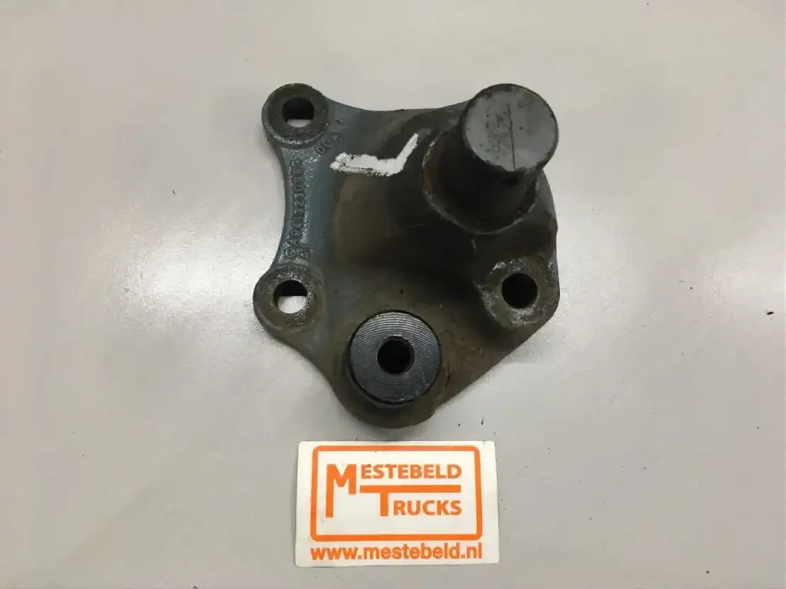 Mercedes-Benz Stabilisatorsteun en kantelcilindersteun - Khung/ Sườn cho Xe tải: hình 1 Mercedes-Benz Stabilisatorsteun en kantelcilindersteun - Khung/ Sườn cho Xe tải: hình 1