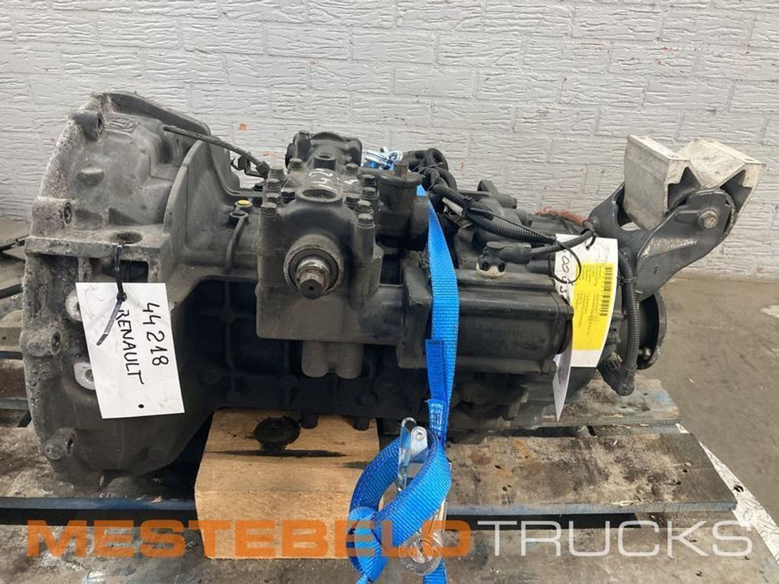 Renault Versnellingsbak 6 S 800 TO - Hộp số cho Xe tải: hình 1 Renault Versnellingsbak 6 S 800 TO - Hộp số cho Xe tải: hình 1