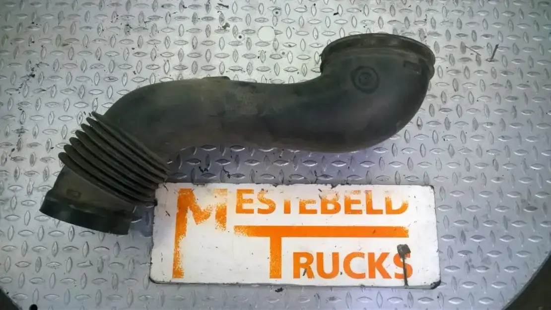 Scania R500 V8 Luchtinlaatbuis R500  - Ống nạp khí cho Xe tải: hình 1 Scania R500 V8 Luchtinlaatbuis R500  - Ống nạp khí cho Xe tải: hình 1