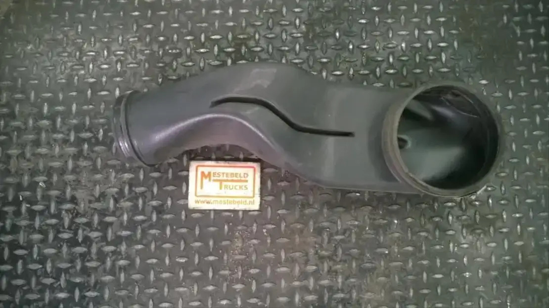 Volvo Inlaatbuis - Ống nạp khí cho Xe tải: hình 1 Volvo Inlaatbuis - Ống nạp khí cho Xe tải: hình 1
