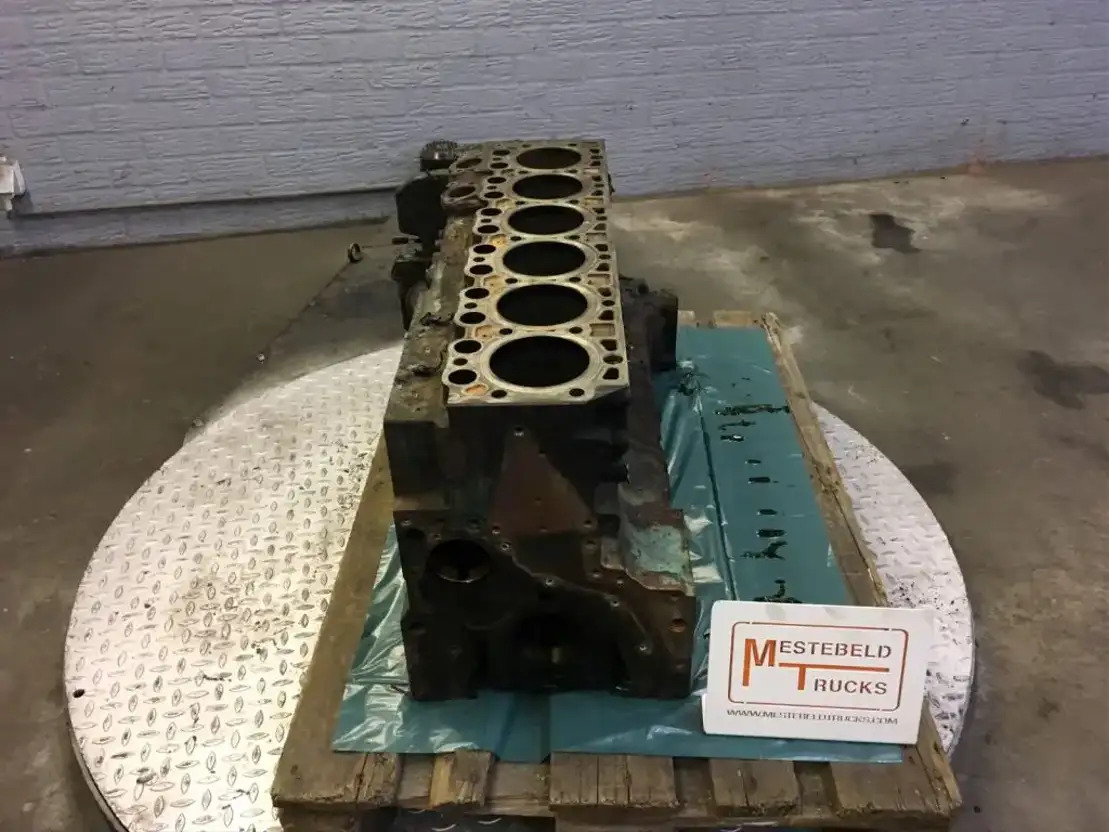 Volvo Motorblok - Động cơ và các bộ phận cho Xe tải: hình 3 Volvo Motorblok - Động cơ và các bộ phận cho Xe tải: hình 3