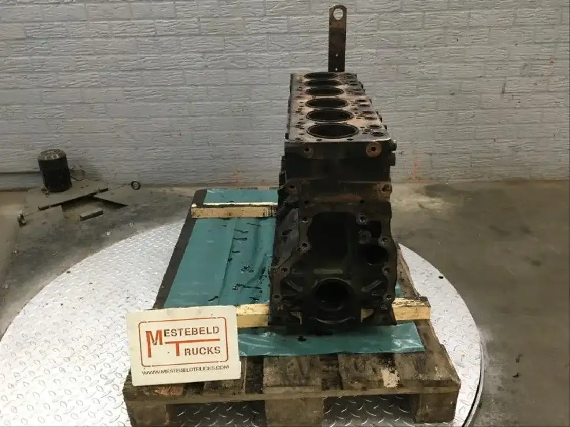 Volvo Motorblok kaal - Động cơ và các bộ phận cho Xe tải: hình 4 Volvo Motorblok kaal - Động cơ và các bộ phận cho Xe tải: hình 4