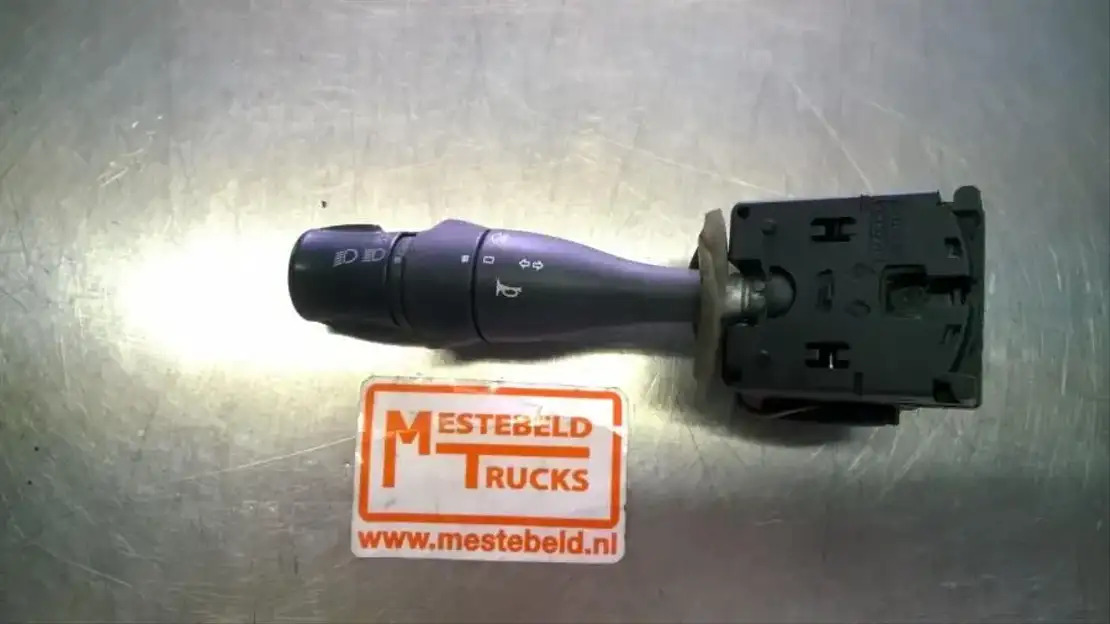 Volvo Richtingaanwijzer schakelaar  - Cabin và nội thất cho Xe tải: hình 1 Volvo Richtingaanwijzer schakelaar  - Cabin và nội thất cho Xe tải: hình 1