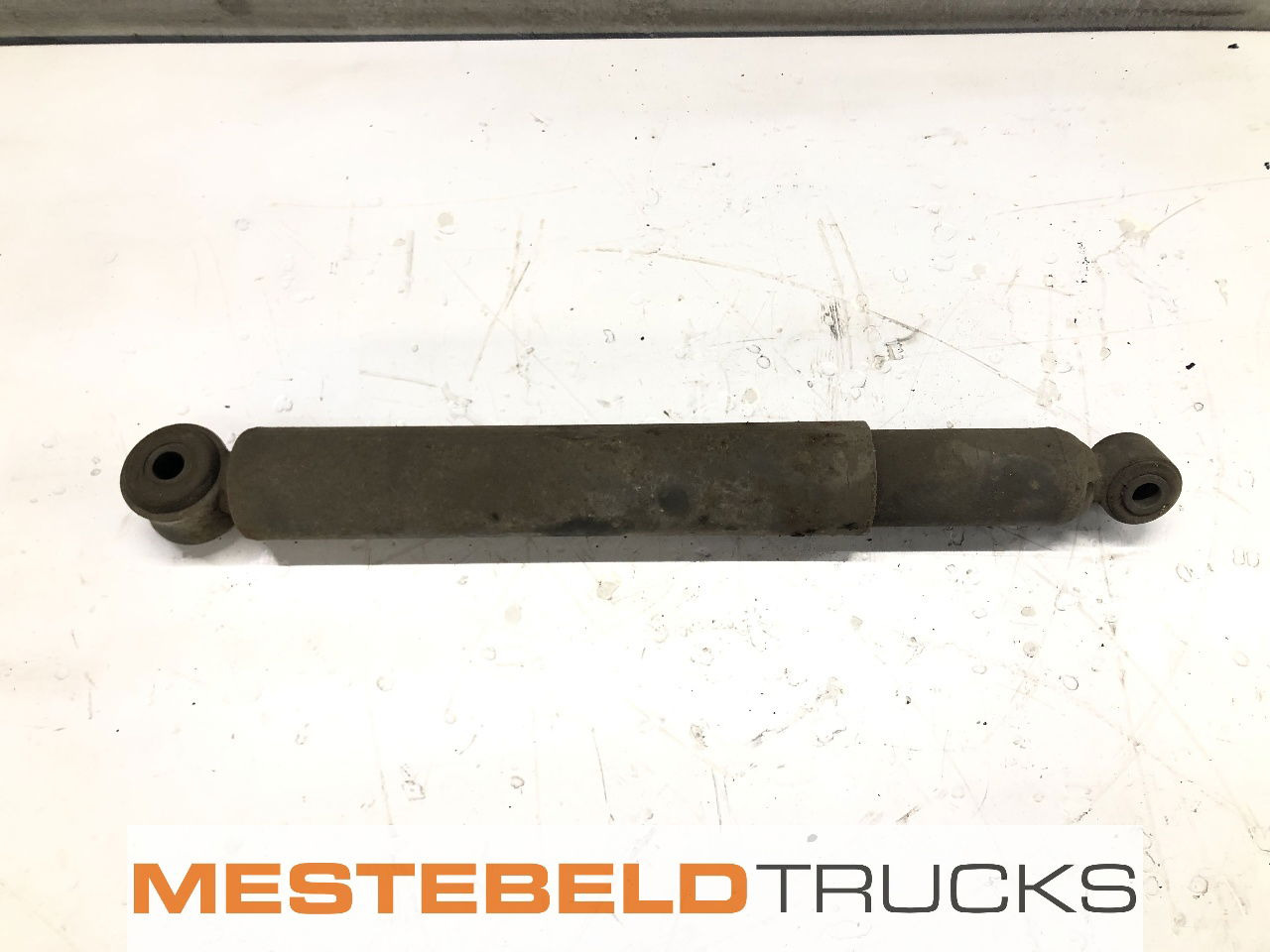 Volvo Schokbreker vooras FL6 - Khung/ Sườn cho Xe tải: hình 1 Volvo Schokbreker vooras FL6 - Khung/ Sườn cho Xe tải: hình 1