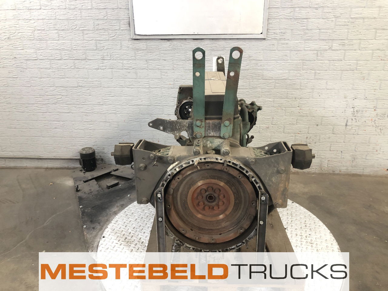 Volvo Short block D6A - Động cơ cho Xe tải: hình 4 Volvo Short block D6A - Động cơ cho Xe tải: hình 4