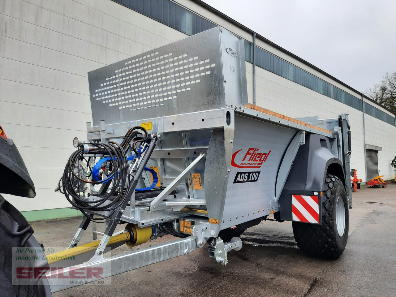 Fliegl ADS 100 Einachs 9m³ - Máy rải phân chuồng: hình 2 Fliegl ADS 100 Einachs 9m³ - Máy rải phân chuồng: hình 2