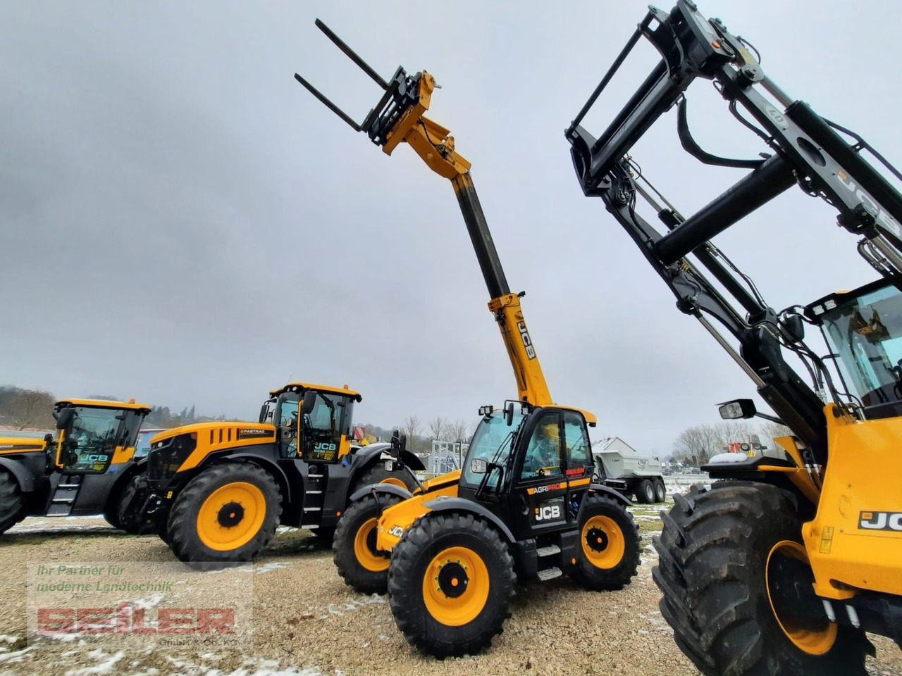 JCB 542-70 Agri Pro - Xe nhấc hình viễn vọng kính: hình 1 JCB 542-70 Agri Pro - Xe nhấc hình viễn vọng kính: hình 1