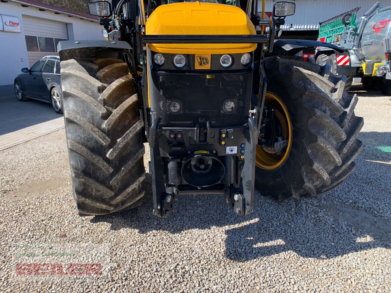 JCB Fastrac 4220 ICON + Frontlader Q7S - Máy cày: hình 3 JCB Fastrac 4220 ICON + Frontlader Q7S - Máy cày: hình 3