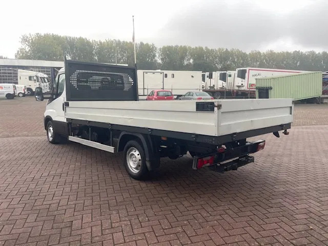 Iveco Daily 35S14 - Xe bán tải, Xe tải van: hình 5 Iveco Daily 35S14 - Xe bán tải, Xe tải van: hình 5