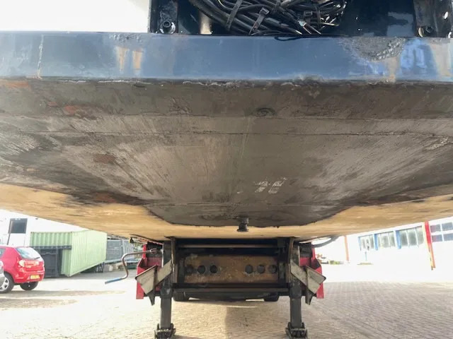 Kögel 3 AXELS (2X LIFT AXELS) DISK BRAKE 7CM FRIGO BOX - Sơ mi rơ moóc hộp kín: hình 4 Kögel 3 AXELS (2X LIFT AXELS) DISK BRAKE 7CM FRIGO BOX - Sơ mi rơ moóc hộp kín: hình 4