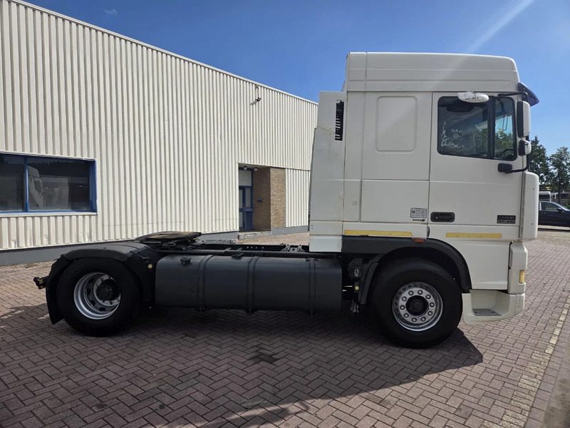 DAF XF 95.430 Manual gear Euro 3 - Xe đầu kéo: hình 2 DAF XF 95.430 Manual gear Euro 3 - Xe đầu kéo: hình 2