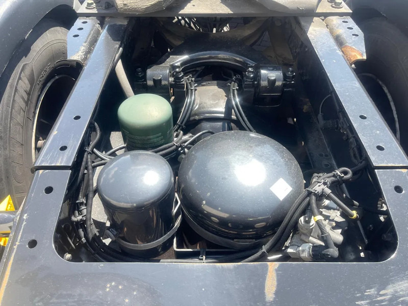 Xe đầu kéo MAN TGX 18.460 Euro 6 Retarder 2x Tanks: hình 13