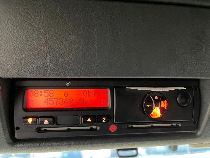 Xe đầu kéo MAN TGX 18.480 Euro 5 Retarder 2-Tanks: hình 15