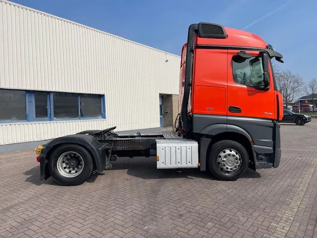 Mercedes-Benz Actros 1842 Streamspace NL-Truck - Xe đầu kéo: hình 2 Mercedes-Benz Actros 1842 Streamspace NL-Truck - Xe đầu kéo: hình 2