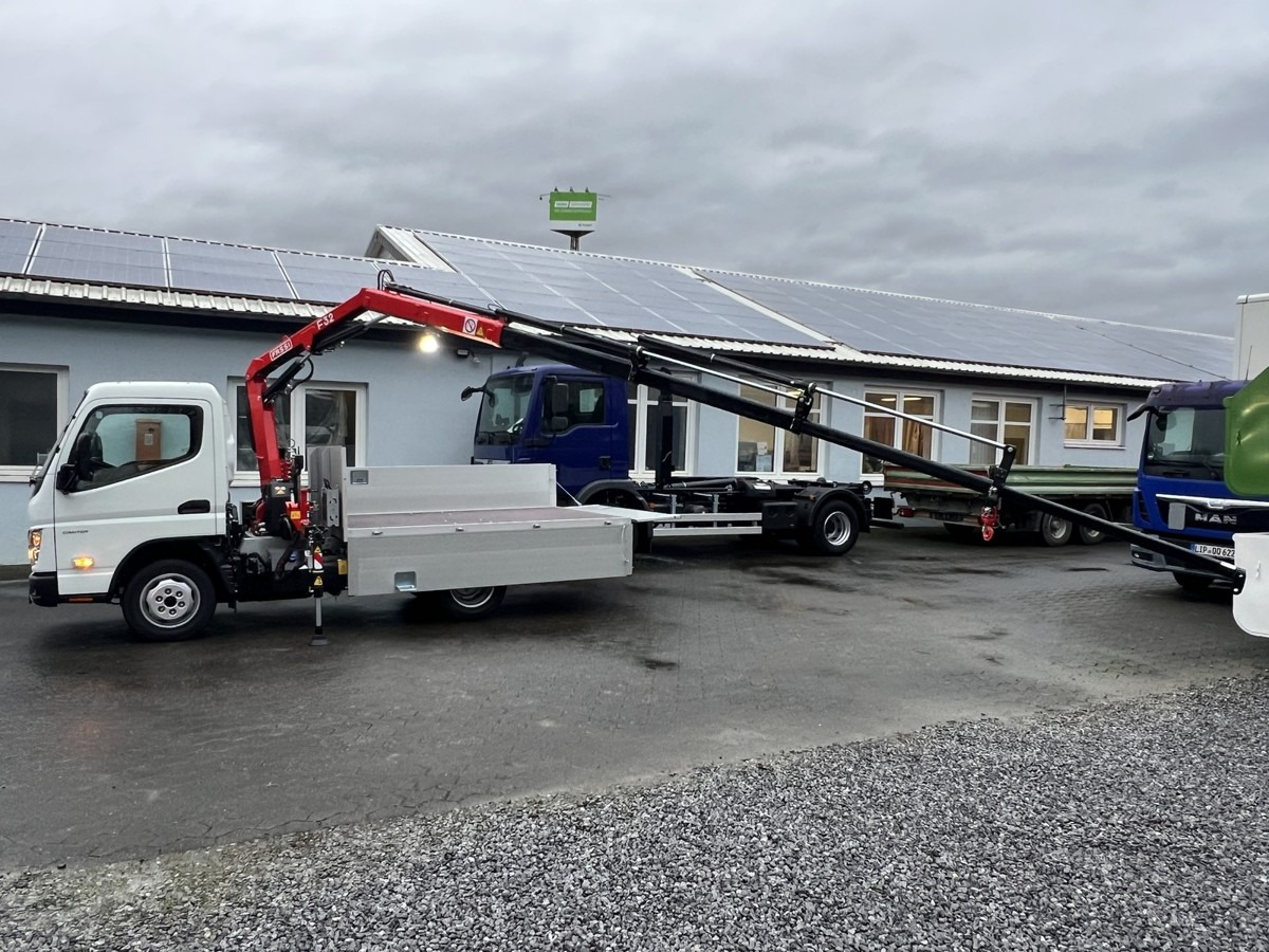 FUSO 3S15 Alu Pritsche 2.80m Ladekran Funk! sofort ve - Xe tải nhỏ phẳng: hình 5 FUSO 3S15 Alu Pritsche 2.80m Ladekran Funk! sofort ve - Xe tải nhỏ phẳng: hình 5