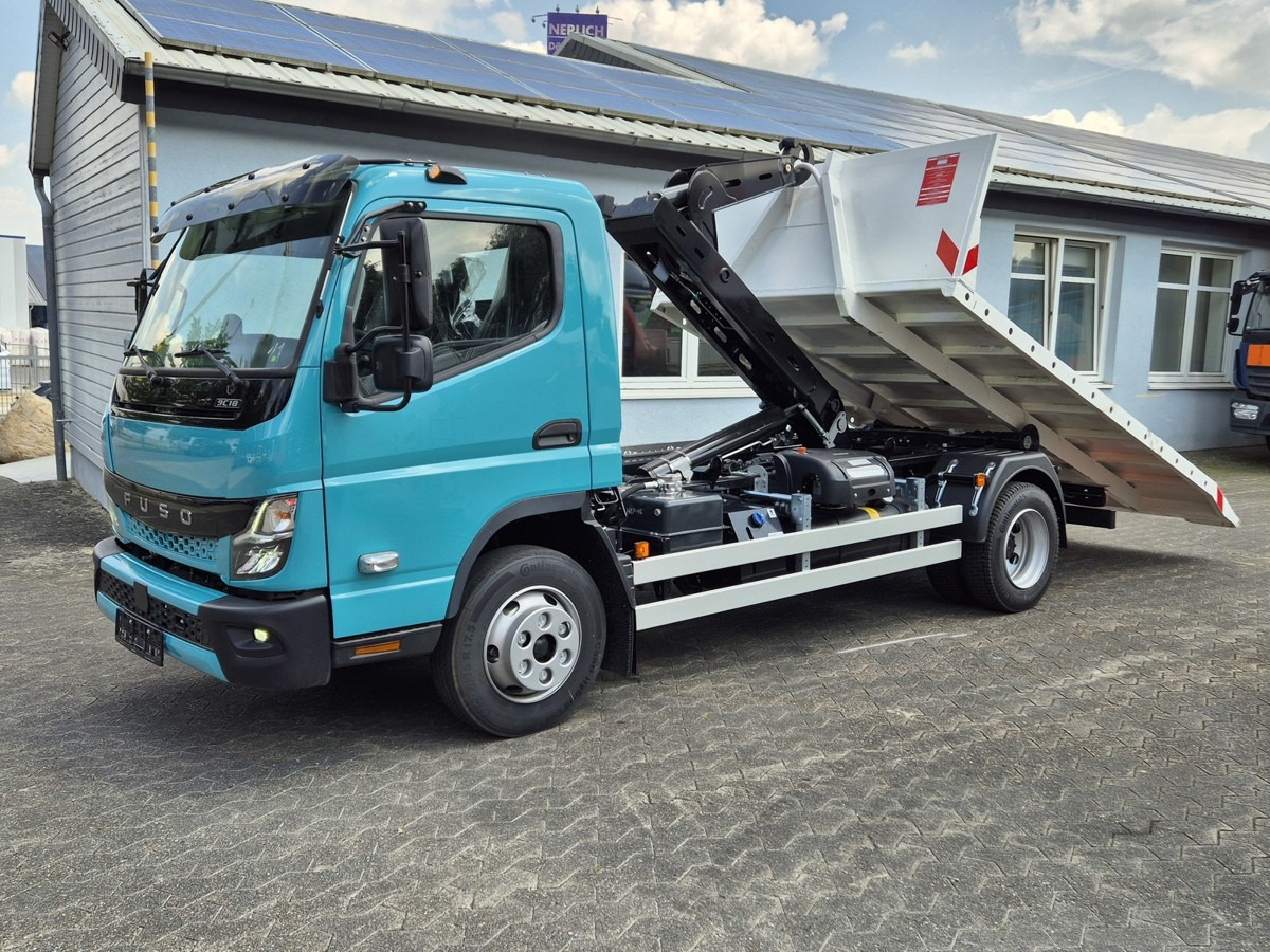 FUSO Canter FUSO 9C18 City Abrollkipper Krokbil Color - Xe tải nâng móc, Xe cẩu tự hành: hình 2 FUSO Canter FUSO 9C18 City Abrollkipper Krokbil Color - Xe tải nâng móc, Xe cẩu tự hành: hình 2