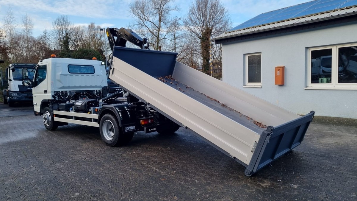 FUSO FUSO 9C18 40km/h City Abrollkipper WLF Swiss CH - Xe tải nâng móc: hình 5 FUSO FUSO 9C18 40km/h City Abrollkipper WLF Swiss CH - Xe tải nâng móc: hình 5