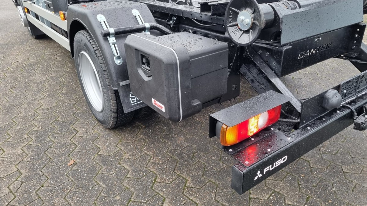 Xe tải nâng móc, Xe cẩu tự hành mới FUSO FUSO 9C18 City Abrollkipper + Z-Kran Recycling: hình 18