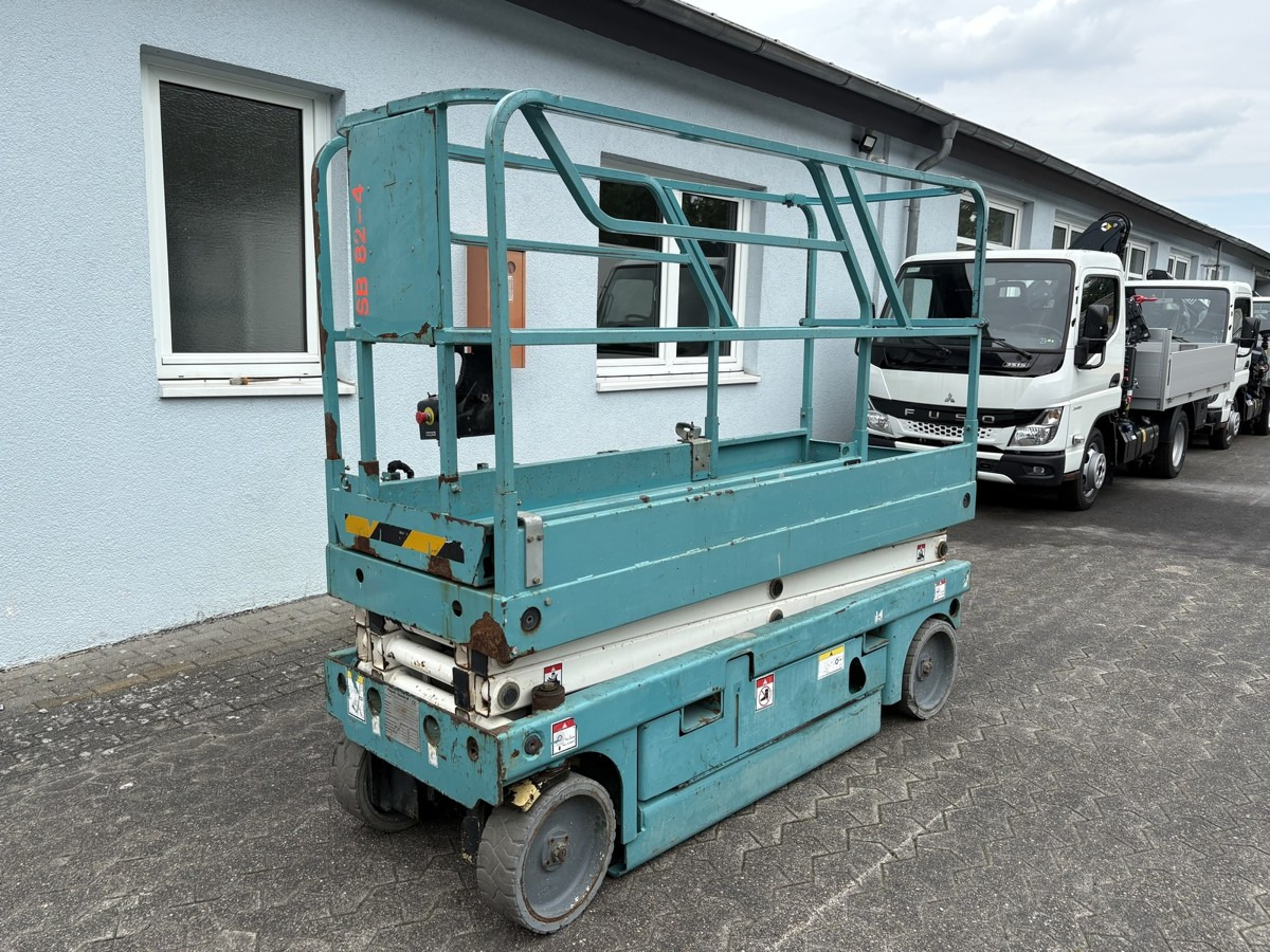 GENIE Haulotte Compact 8 baugleich GS 2032 sofort verf - Máy nâng người hình kéo: hình 1 GENIE Haulotte Compact 8 baugleich GS 2032 sofort verf - Máy nâng người hình kéo: hình 1