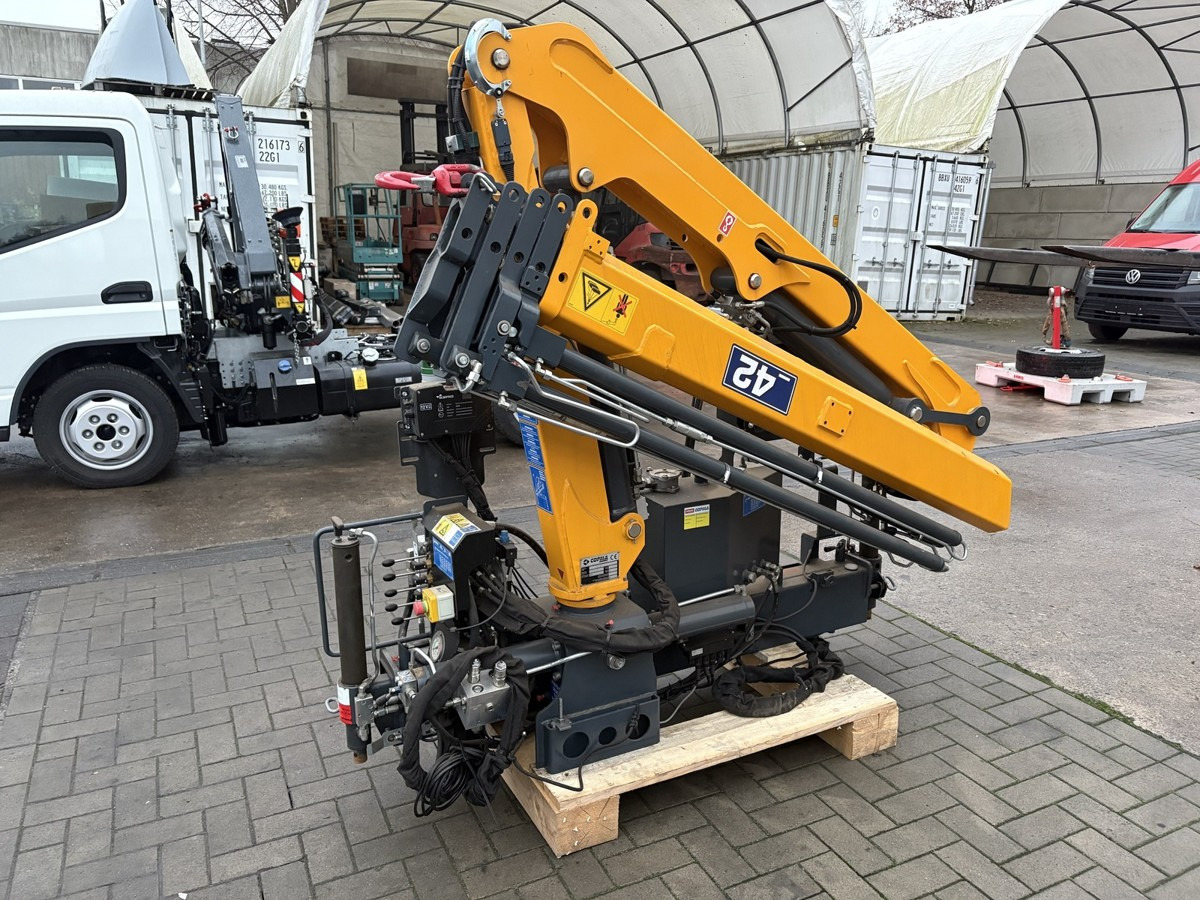 Ladekran Copma 42.4 Funk - Cẩu gấp: hình 1 Ladekran Copma 42.4 Funk - Cẩu gấp: hình 1