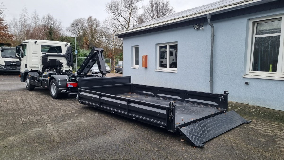 MAN TGL 12.220 BL NEU City Abrollkipper 8t TipMatic - Xe tải nâng móc: hình 2 MAN TGL 12.220 BL NEU City Abrollkipper 8t TipMatic - Xe tải nâng móc: hình 2