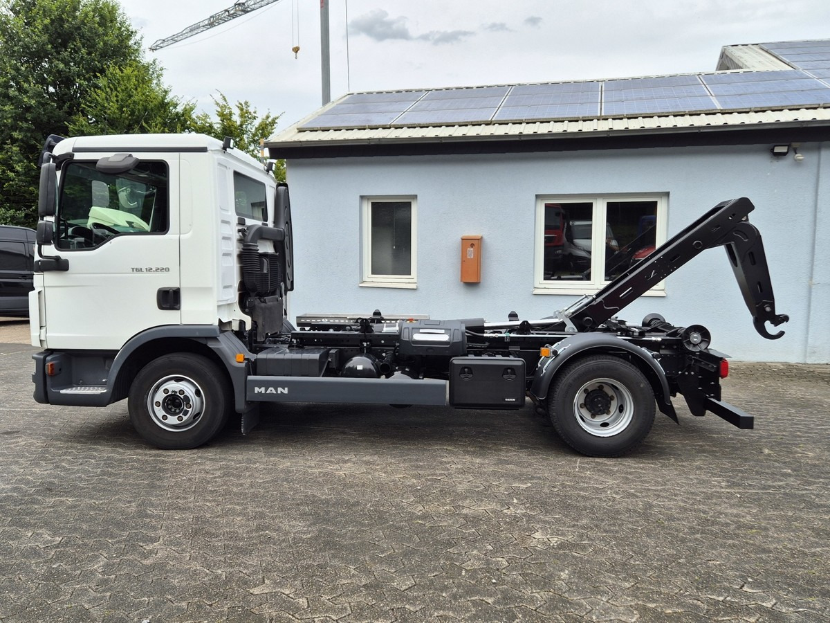 MAN TGL 12.250 BL City Abrollkipper AHK Euro 6 - Xe tải nâng móc: hình 4 MAN TGL 12.250 BL City Abrollkipper AHK Euro 6 - Xe tải nâng móc: hình 4