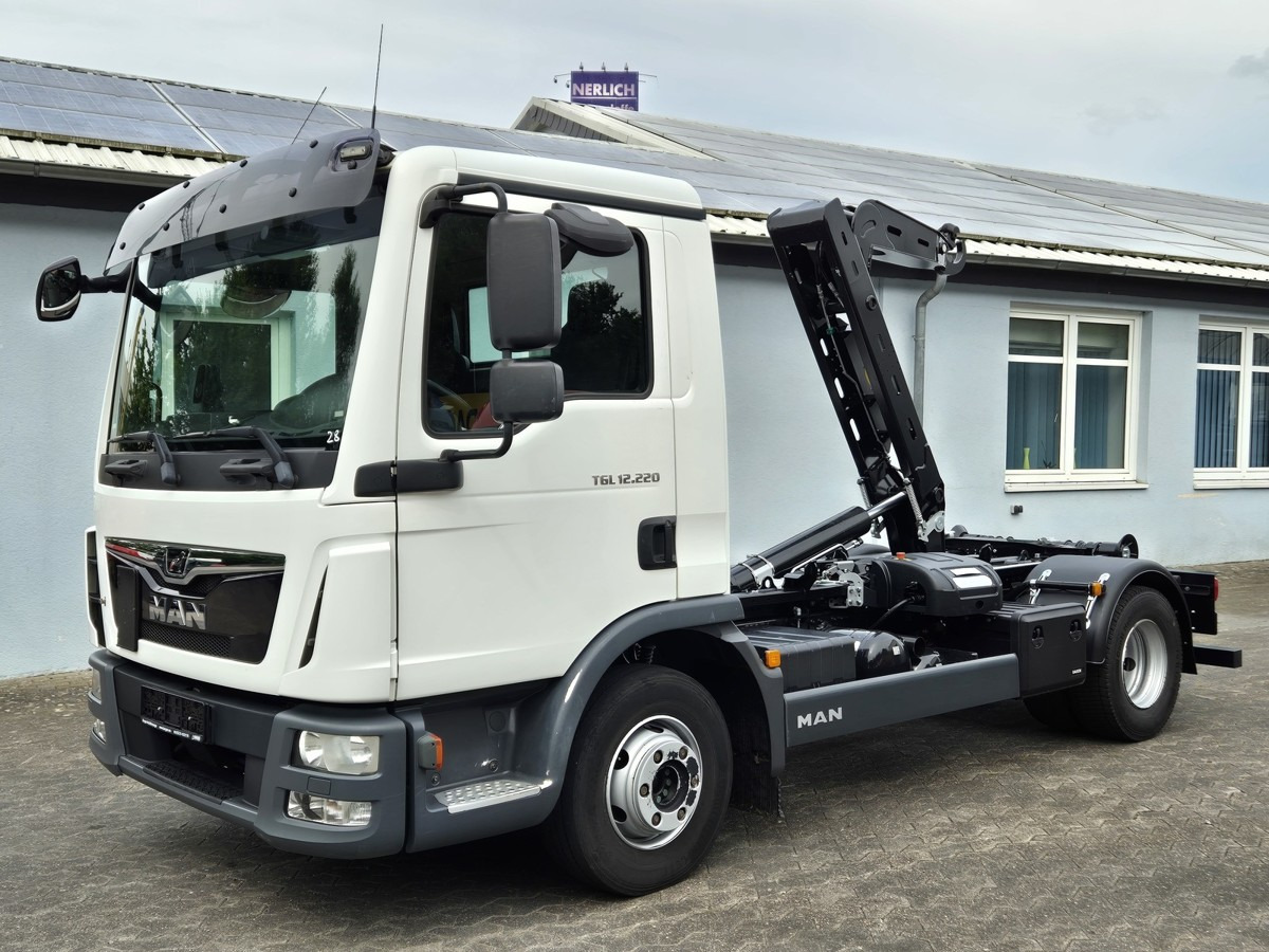 MAN TGL 12.250 BL City Abrollkipper AHK Euro 6 - Xe tải nâng móc: hình 1 MAN TGL 12.250 BL City Abrollkipper AHK Euro 6 - Xe tải nâng móc: hình 1