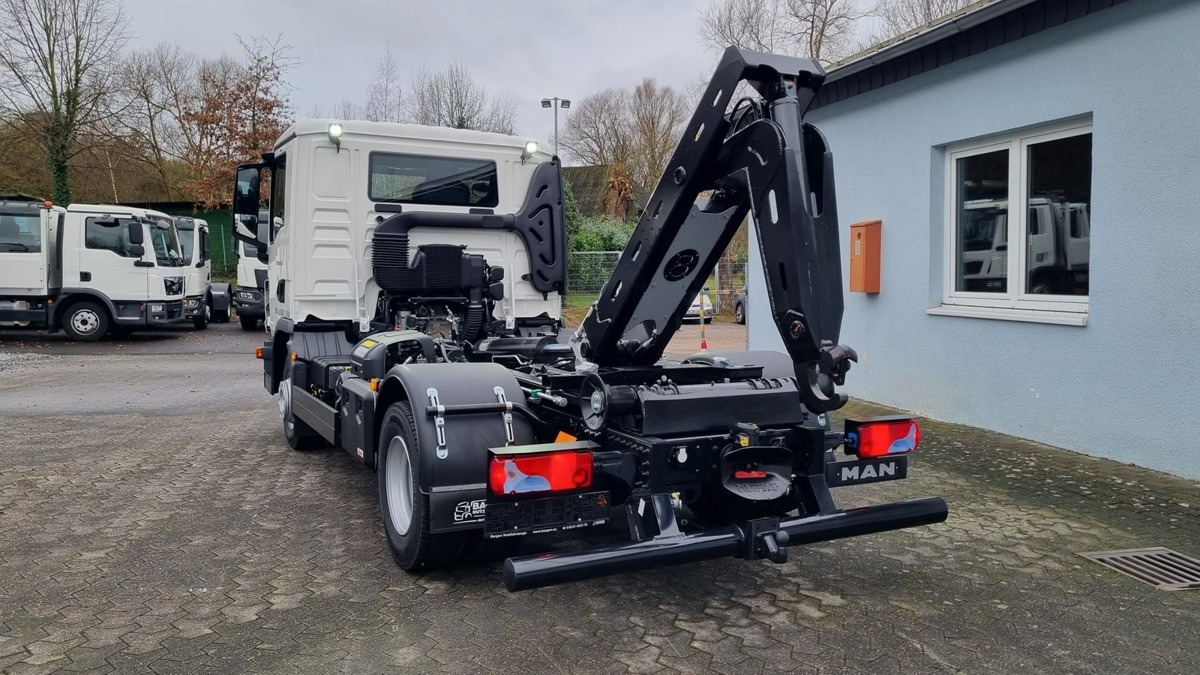 Cho thuê MAN TGL 12.250 BL NEU City Abrollkipper PowerMatic s MAN TGL 12.250 BL NEU City Abrollkipper PowerMatic s: hình 17