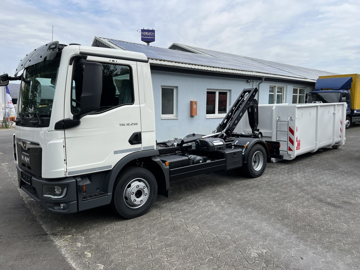 MAN TGL 12.250 BL NEU City Abrollkipper Tipmatik - Xe tải nâng móc: hình 1 MAN TGL 12.250 BL NEU City Abrollkipper Tipmatik - Xe tải nâng móc: hình 1