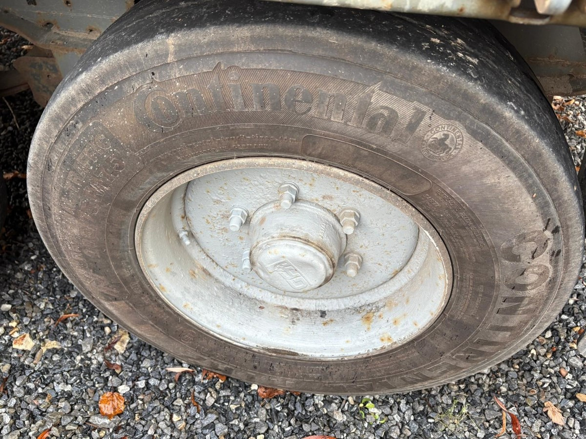 Rơ moóc ben OBERMAIER ECO-TIP 100 Tandem 3-S-Kipper: hình 8 Rơ moóc ben OBERMAIER ECO-TIP 100 Tandem 3-S-Kipper: hình 8