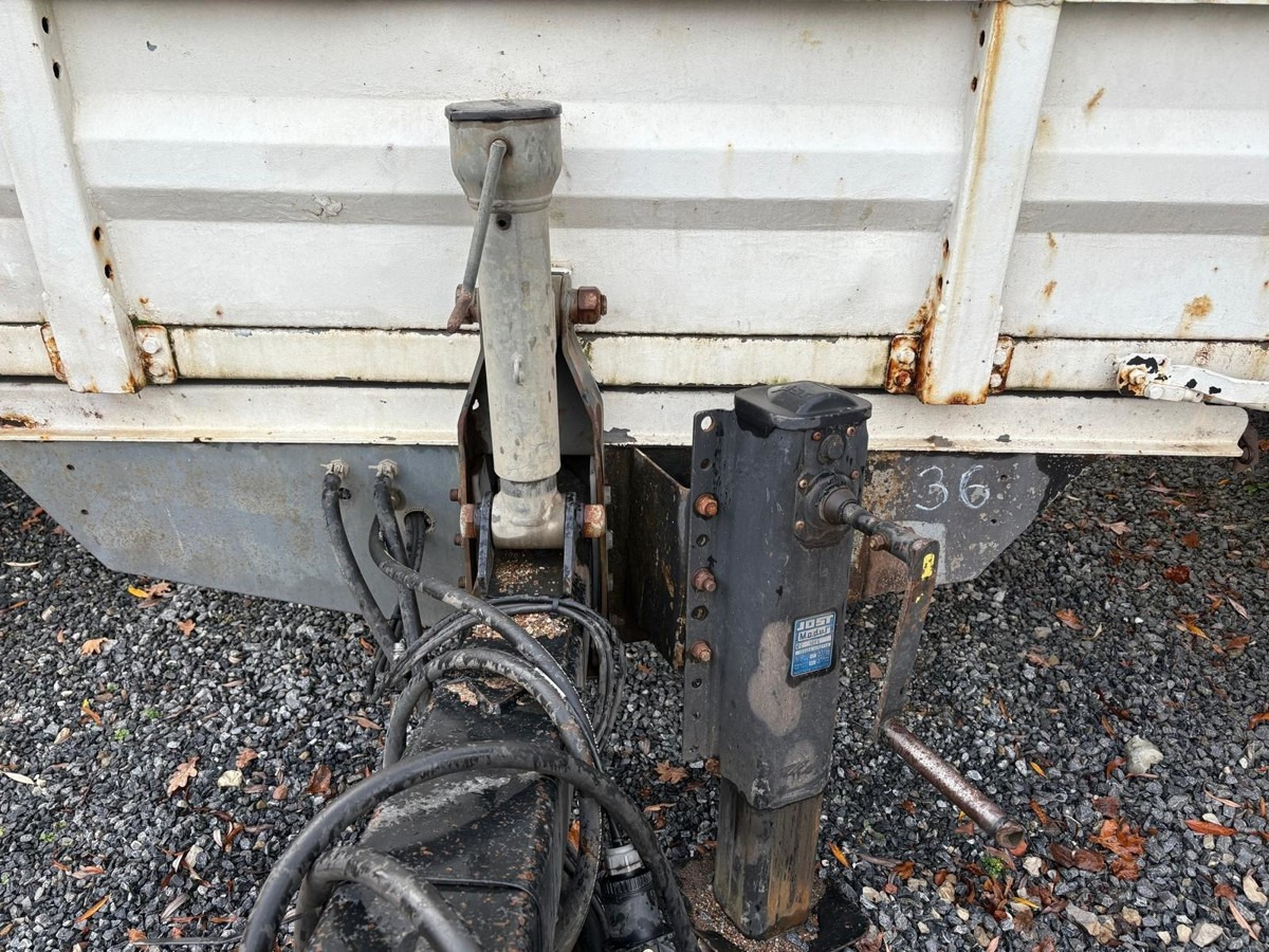 Rơ moóc ben OBERMAIER ECO-TIP 100 Tandem 3-S-Kipper: hình 9 Rơ moóc ben OBERMAIER ECO-TIP 100 Tandem 3-S-Kipper: hình 9